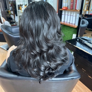 tiem-toc-nu-thu-dau-mot-binh-duong-hany-hanh-salon-tan-tam-gan-gui